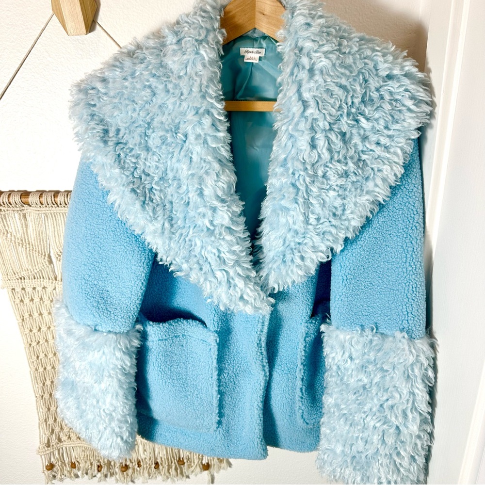 ❄️✌🏽 Urban Outfitters UO Elsa 70s Boho Teddy Kimchi Blue Faux Fur Blue Coat S - Picture 4 of 14